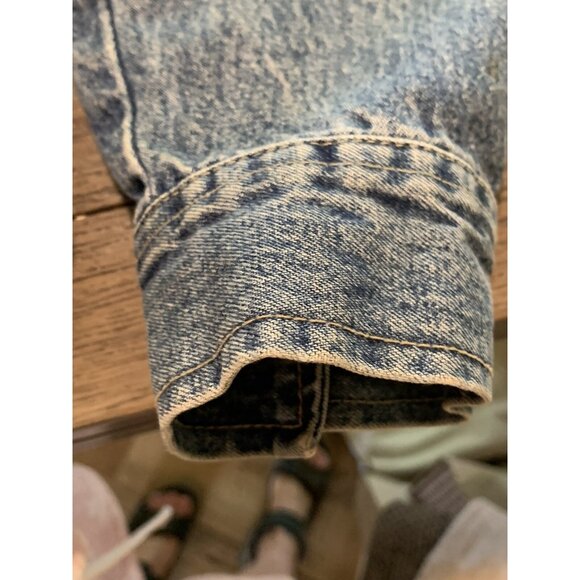 Vtg Denim Floral Embroidered Long Sleeve Shirt Women Size L A.M.I - Button Down - Picture 7 of 13